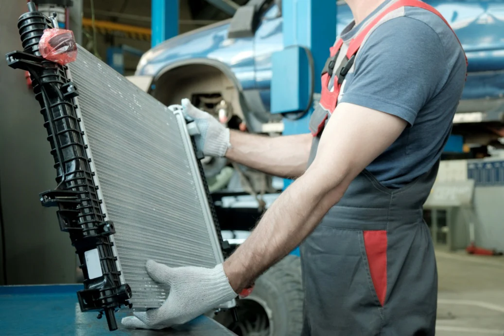 Radiator and engine flush service for cooling systems in Somerset West